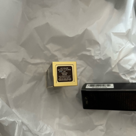 NIB TOM FORD Indian Rose #04 Lipstick (full size) lipgloss - Picture 7 of 8